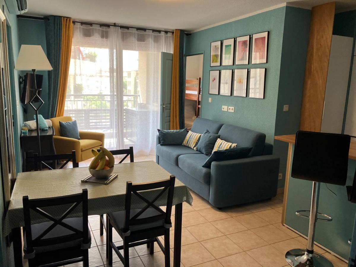 Superbe Appartement A Uzes Avec Place De Parking Luaran gambar