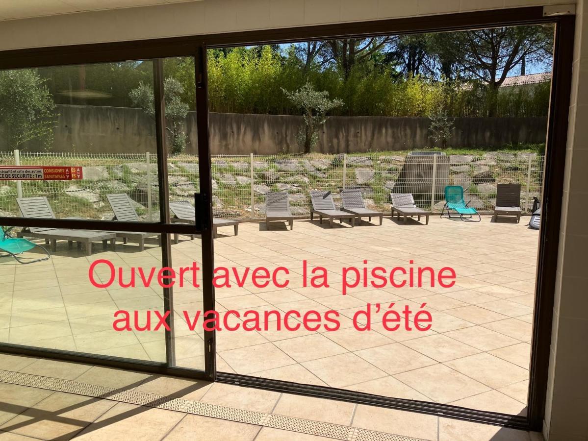Superbe Appartement A Uzes Avec Place De Parking Luaran gambar